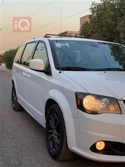 دودج جراند كارافان